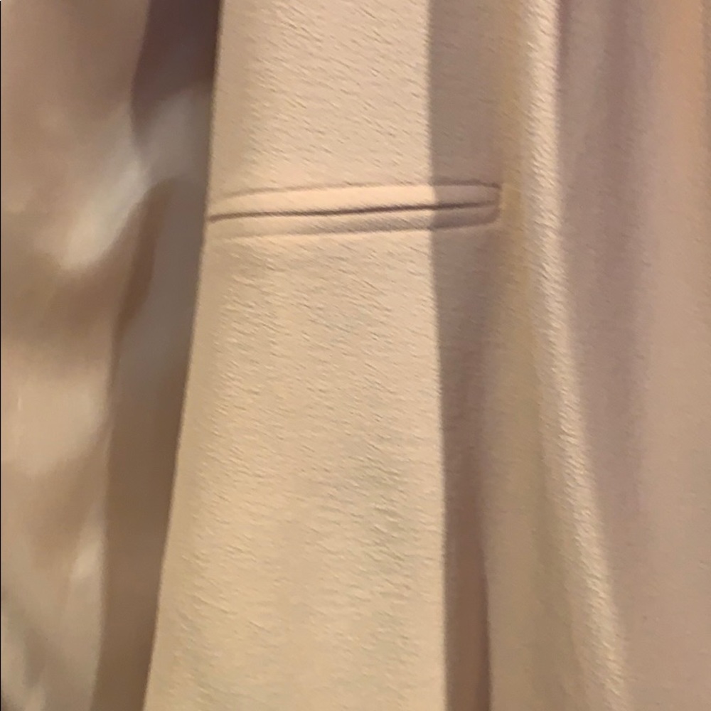Nude cape - Picture 4 of 5